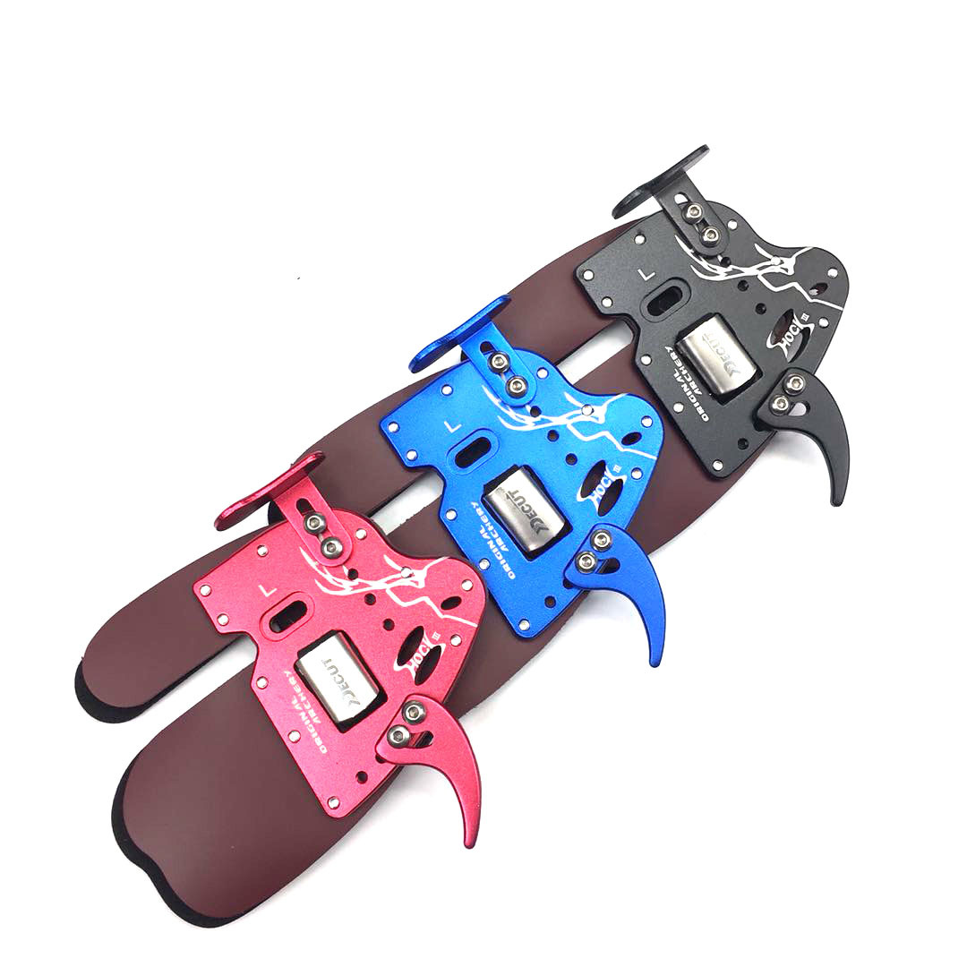 DECUT Archery Finger Tab Guard - مراجعة Outdoor Hunting Gloves وسعره
